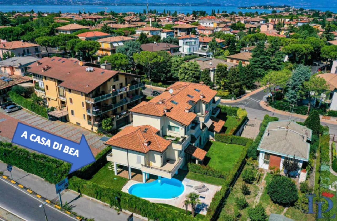 Desenzanoloft Official Partner Marriott Homes & Villas - Bea House, Sirmione With Private Garden And Share Pool Экстерьер фото