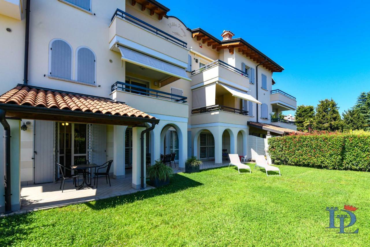 Desenzanoloft Official Partner Marriott Homes & Villas - Bea House, Sirmione With Private Garden And Share Pool Экстерьер фото