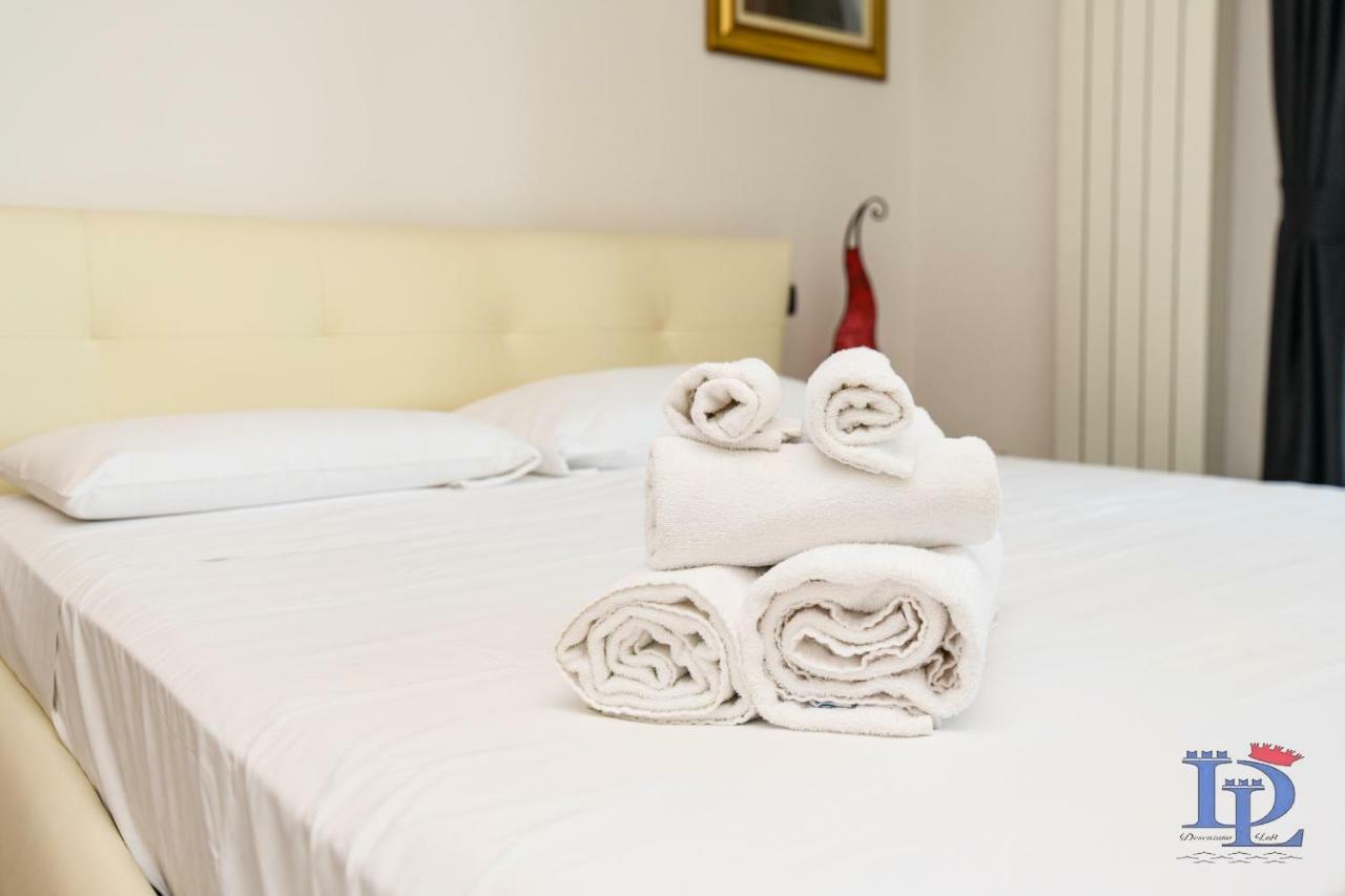 Desenzanoloft Official Partner Marriott Homes & Villas - Bea House, Sirmione With Private Garden And Share Pool Экстерьер фото