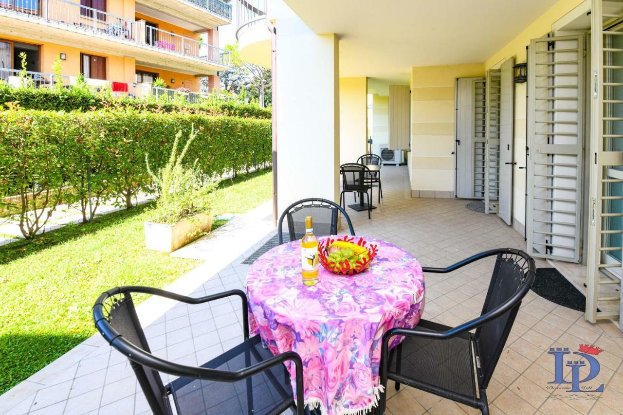 Desenzanoloft Official Partner Marriott Homes & Villas - Bea House, Sirmione With Private Garden And Share Pool Экстерьер фото